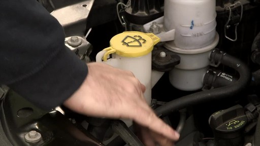 MotoMaster Long-life Premixed Antifreeze/Coolant - image 4 from the video